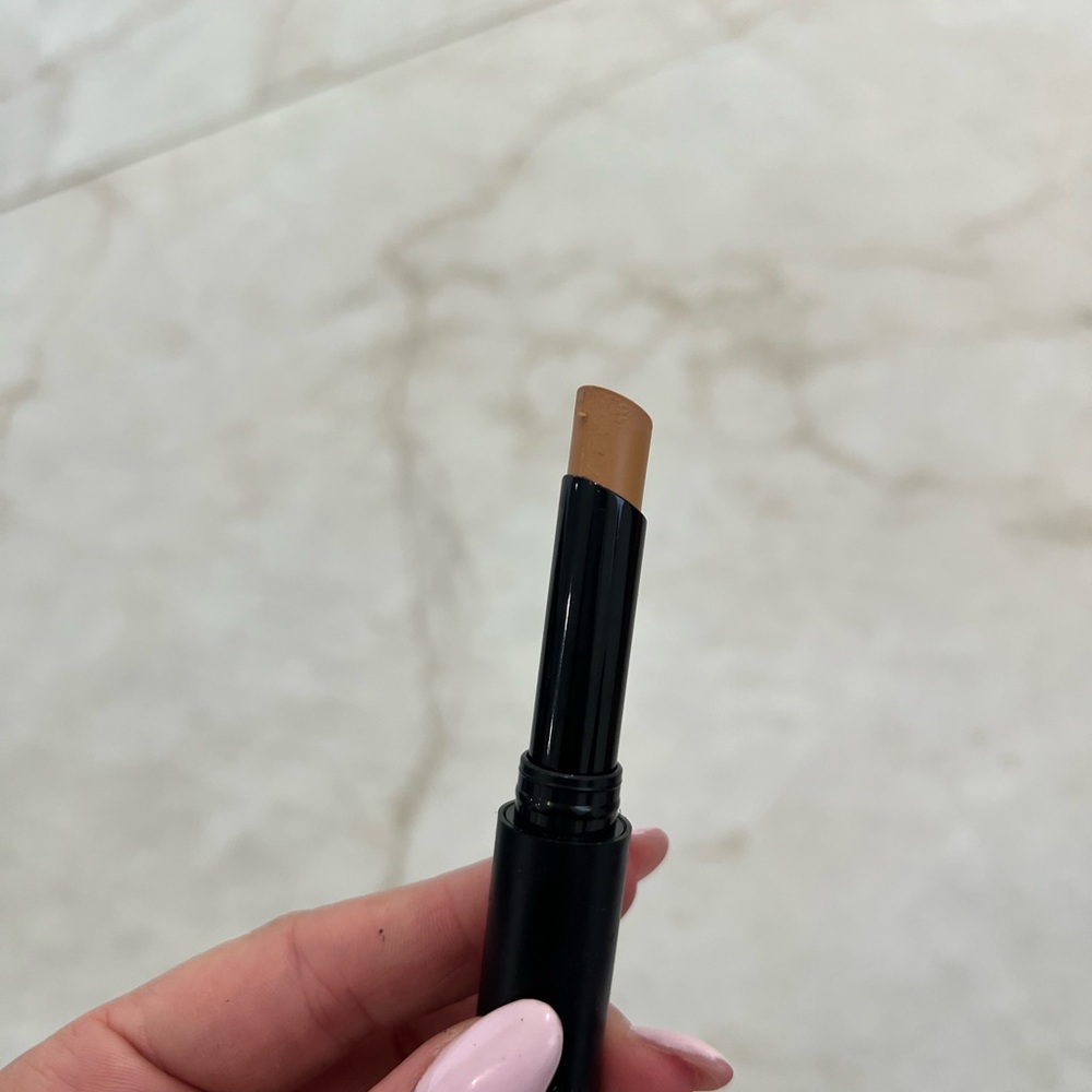 NEW BareMinerals BarePro Camellia - Picture 4 of 4